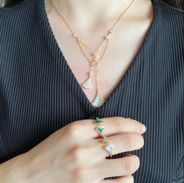 20242615127677 105115